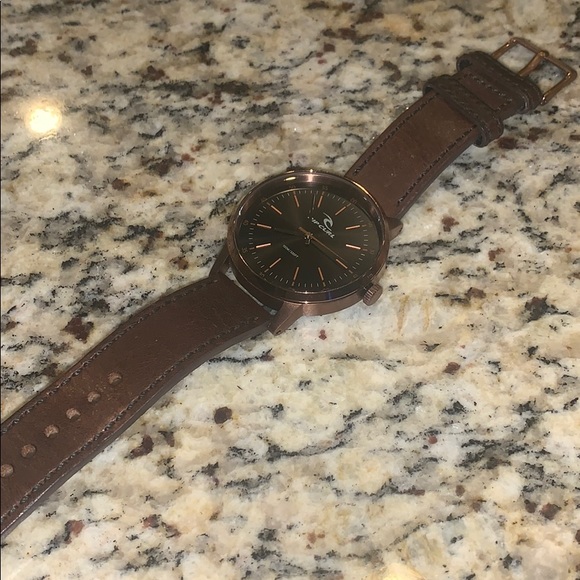 NWT Men’s RipCurl Drake Leather Gunmetal Watch - Picture 2 of 7